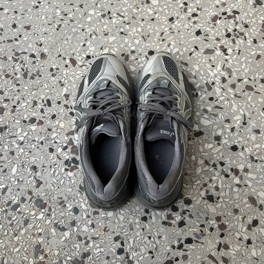 [BUNJANG] Asics Kiko Gel-Korika Silver Sneakers / 아식스 키코 젤코리커 실버 275