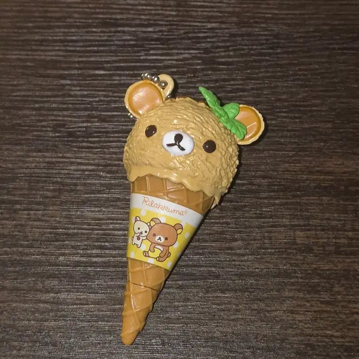 [SOLD OUT] 고전 리락쿠마 아이스크림 볼펜 키링