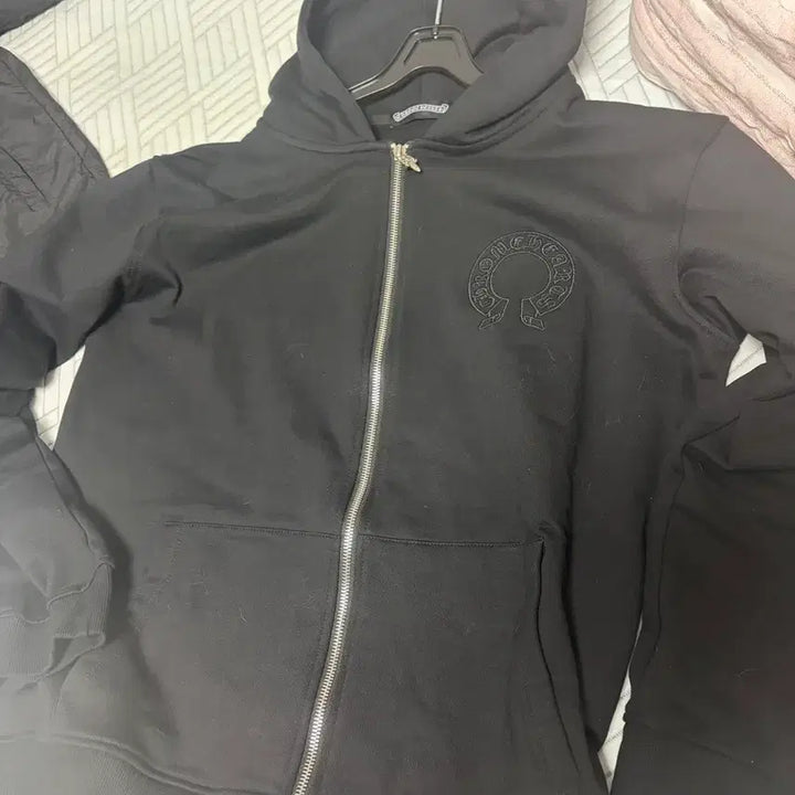 [SOLD OUT] 크롬하츠 후드집업 M