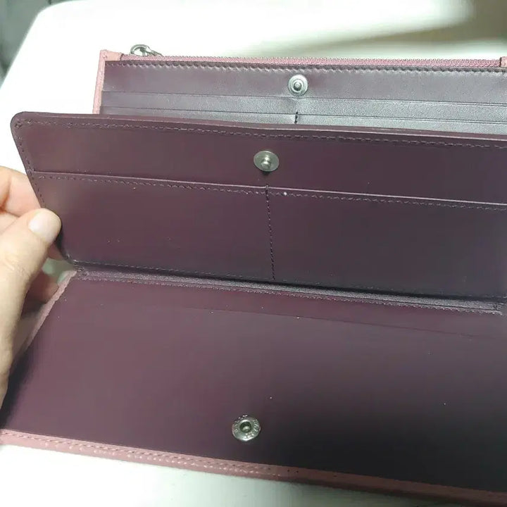 [BUNJANG] Bally Caviar Leather Zip Wallet / 발리 2단 장지갑 지퍼디테일 현금지갑