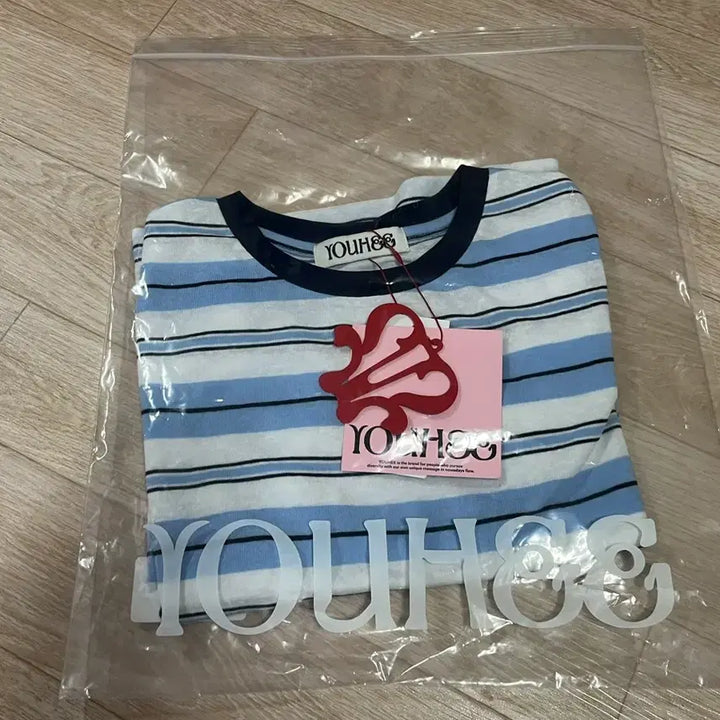 [BUNJANG] YooHee Candy Stripe T-Shirt_White / 유희 CANDY STRIPE T-SHIRTS_WHITE