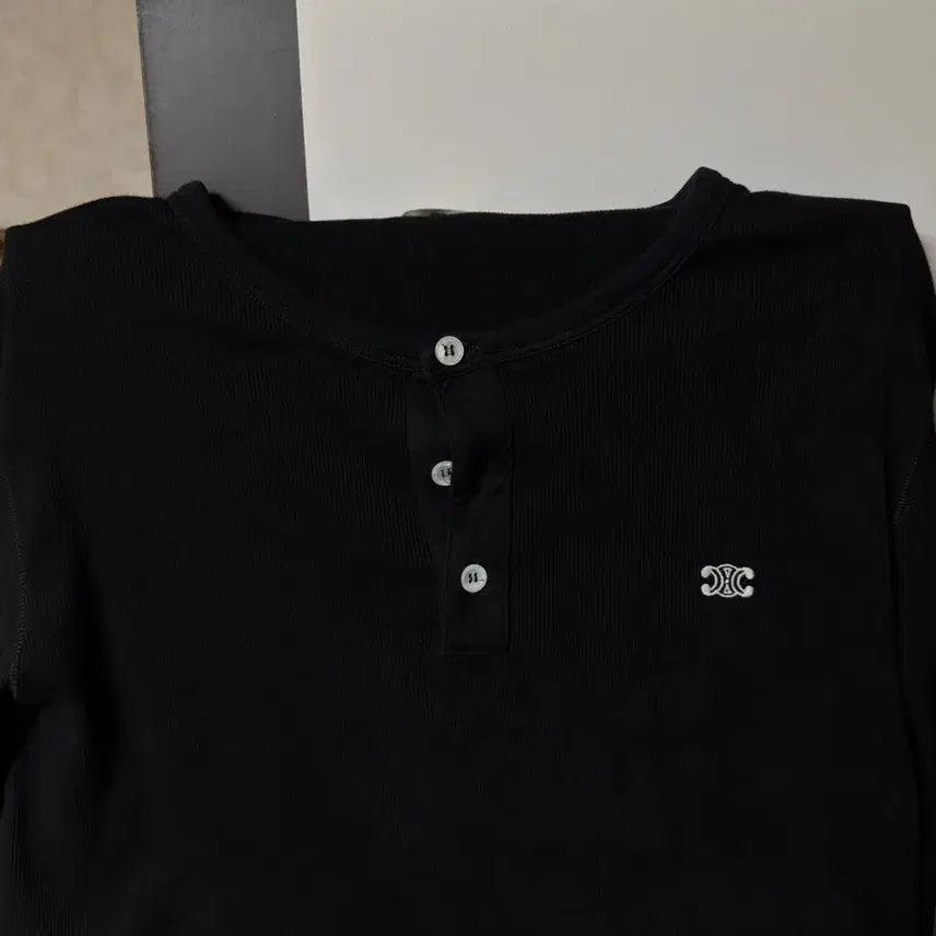 [BUNJANG] Celine Ribbed Long Sleeve T-Shirt / 셀린느 골지 긴팔 티셔츠