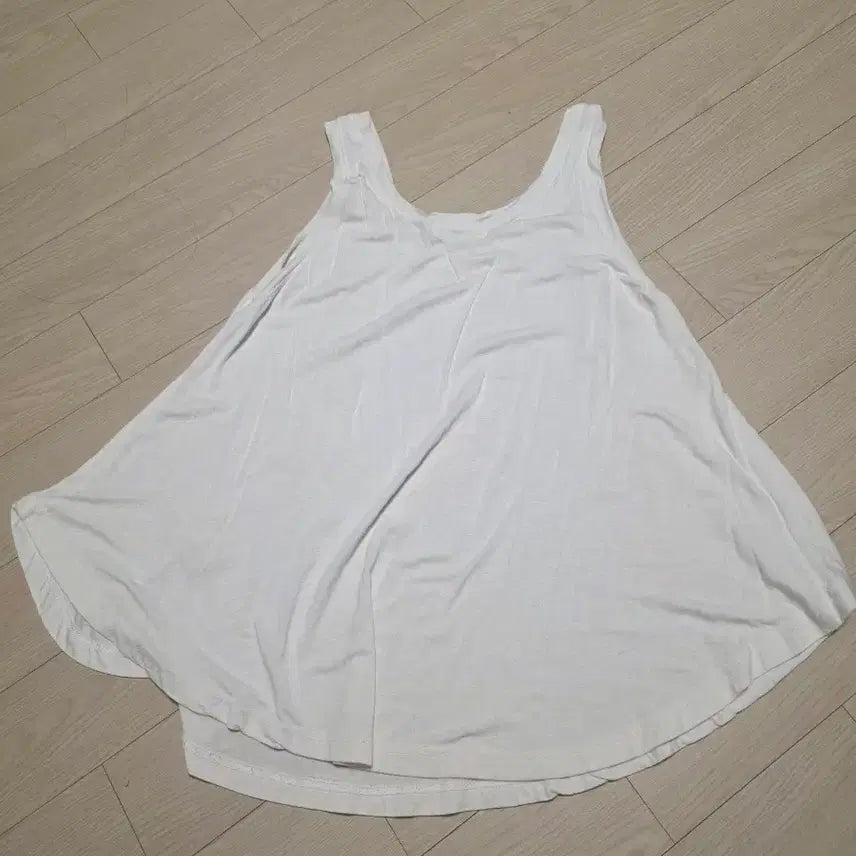 [SOLD OUT] 화이트 민소매 롱 티셔츠