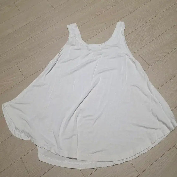 [SOLD OUT] 화이트 민소매 롱 티셔츠