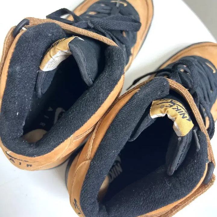 [BUNJANG] Nike Air Force 1 Mid Black/Gum Sneakers / [280] 나이키 에어 포스 원 미드 된검창