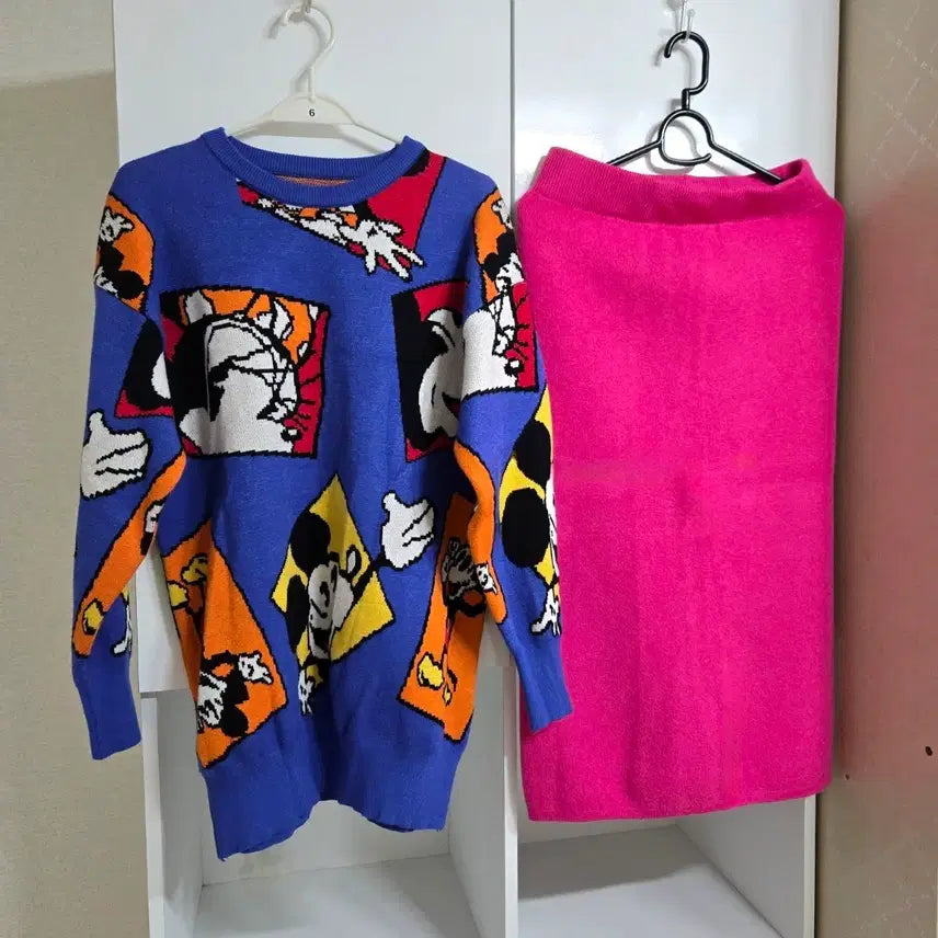[BUNJANG] Mickey Mouse Knit Sweater / 미키 니트
