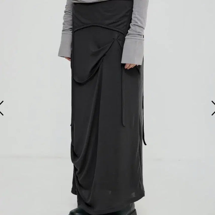 [SOLD OUT] Flareup Asymmetrical Draped Long Skirt
