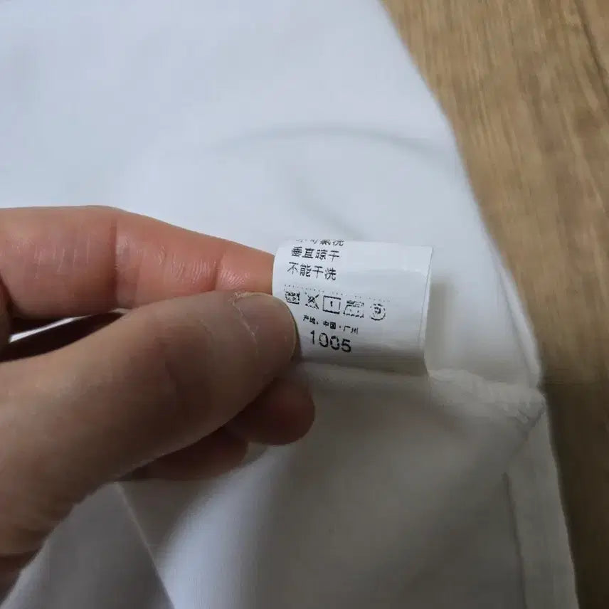 [BUNJANG] Smocked Frill Blouse White / 새상품 어깨 스모크 밴딩  프릴 블라우스 화이트