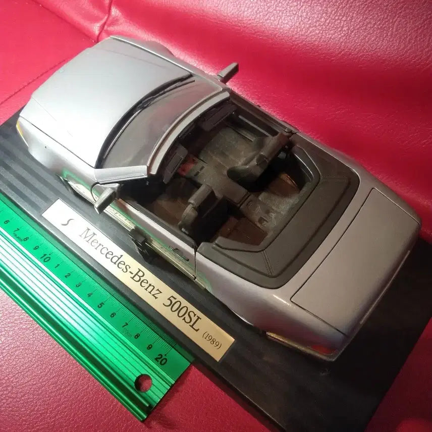 [SOLD OUT] 1/18 빈티지 마이스토 벤츠 500SL (1989) 다이캐스트