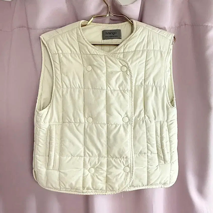 [BUNJANG] Mango Double Button Vest Padding / Mango 더블 버튼 조끼 패딩