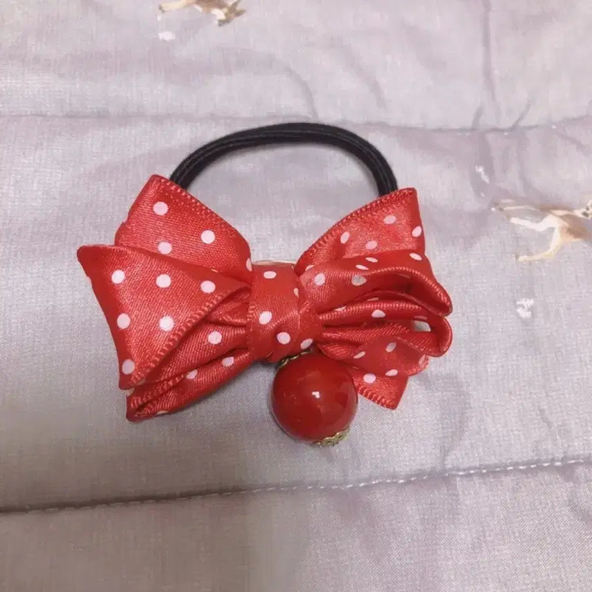 [BUNJANG] Red Polka Dot Ribbon Hair Tie / 빨간색 물방울 리본 머리끈