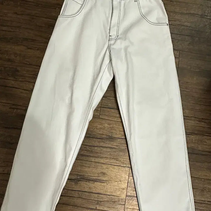 [BUNJANG] Typing Mistake White Denim Pants / typing mistake 화이트 데님 팬츠 L사이즈