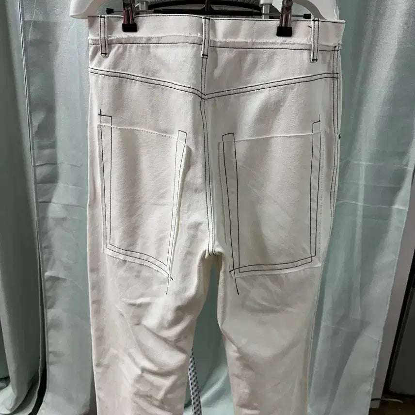 [BUNJANG] Typing Mistake White Denim Pants / typing mistake 화이트 데님 팬츠 L사이즈
