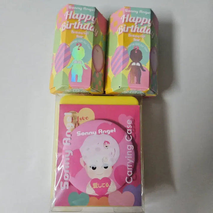 [BUNJANG] Sonny Angel Birthday Gift Bear Figure Bundle Set / 소니엔젤 버스데이기프트베어2개 뱃지 피규어케이스