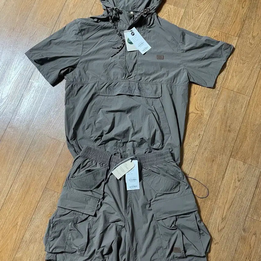 [SOLD OUT] 비비씨어스 재스퍼 아노락 셋업 L