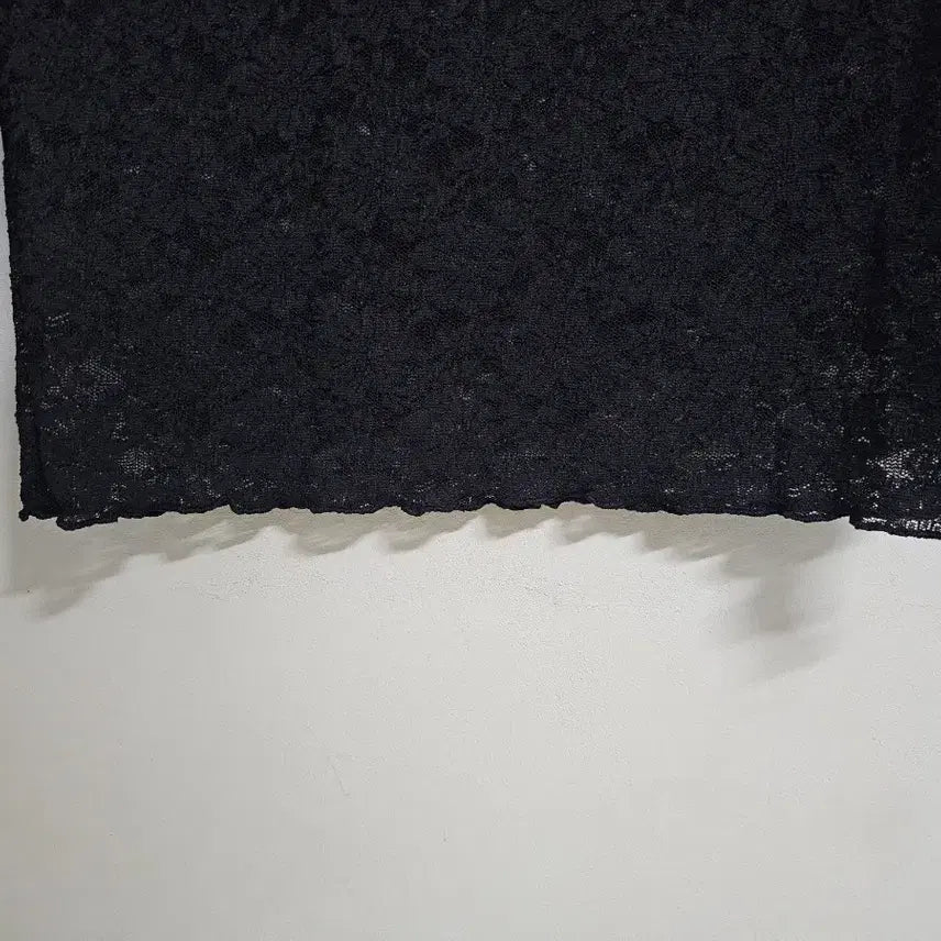 [BUNJANG] Black Lace Blouse Shirt / 반목 레이스 이너 블라우스 셔츠 55,66프리 블랙