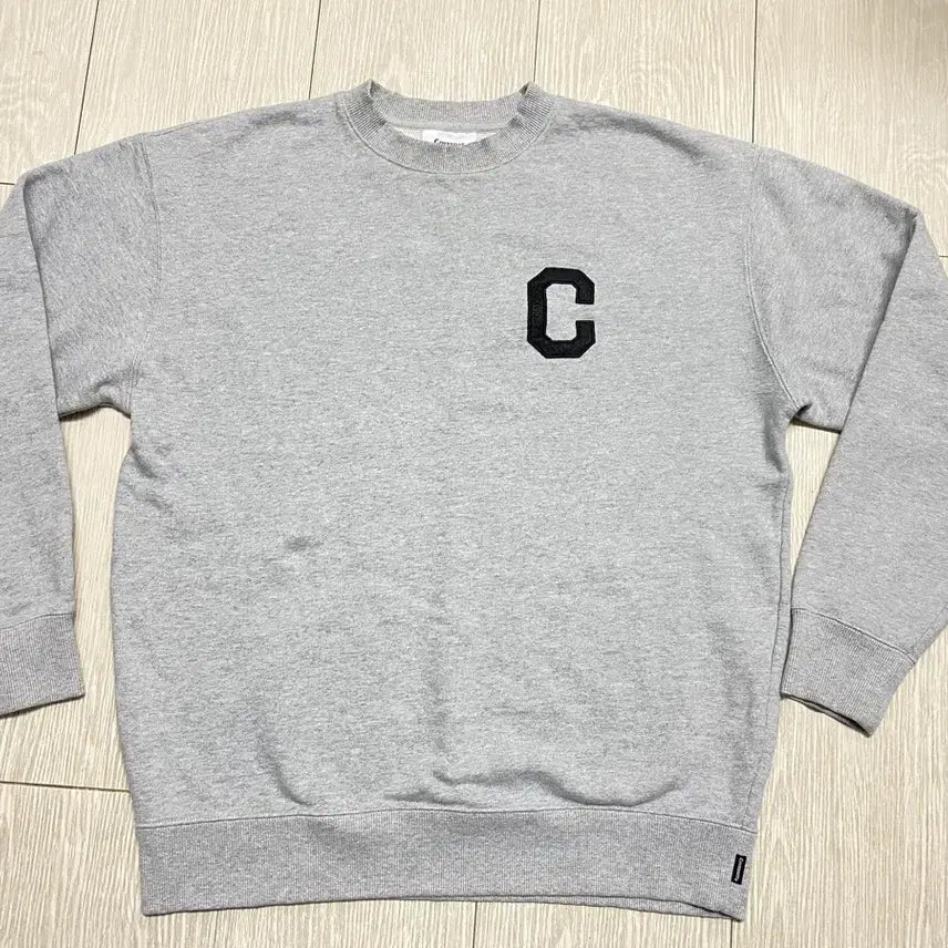 [BUNJANG] Covernat C Logo Gray Crewneck / 커버낫 C 로고 맨투맨