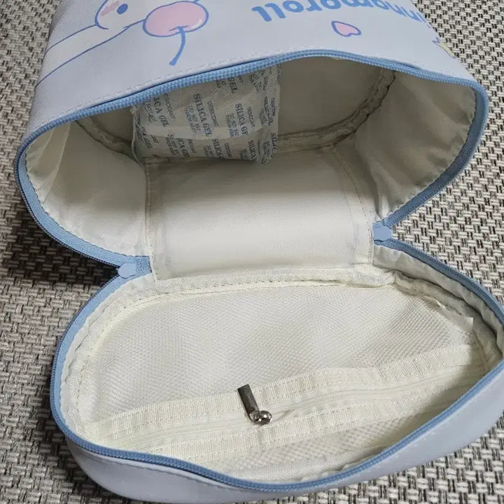 [BUNJANG] Sanrio Cinnamoroll Pouch / 산리오 시나모롤 파우치