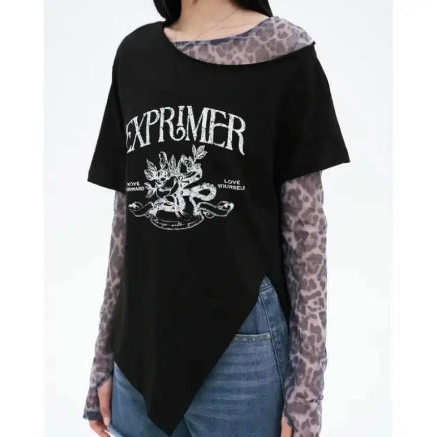 [BUNJANG] 8 Seconds Half Off-Shoulder T-shirt / 에잇세컨즈 하프 오프숄더 반팔티
