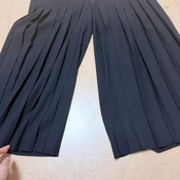 [BUNJANG] Samsung C&amp;T Melissa Pleats Wide Pants (Size 28-29) / 삼성물산 멜리사 정품 28ㅡ29사이즈 플리즈 와이드 바지! 매장가 30만
