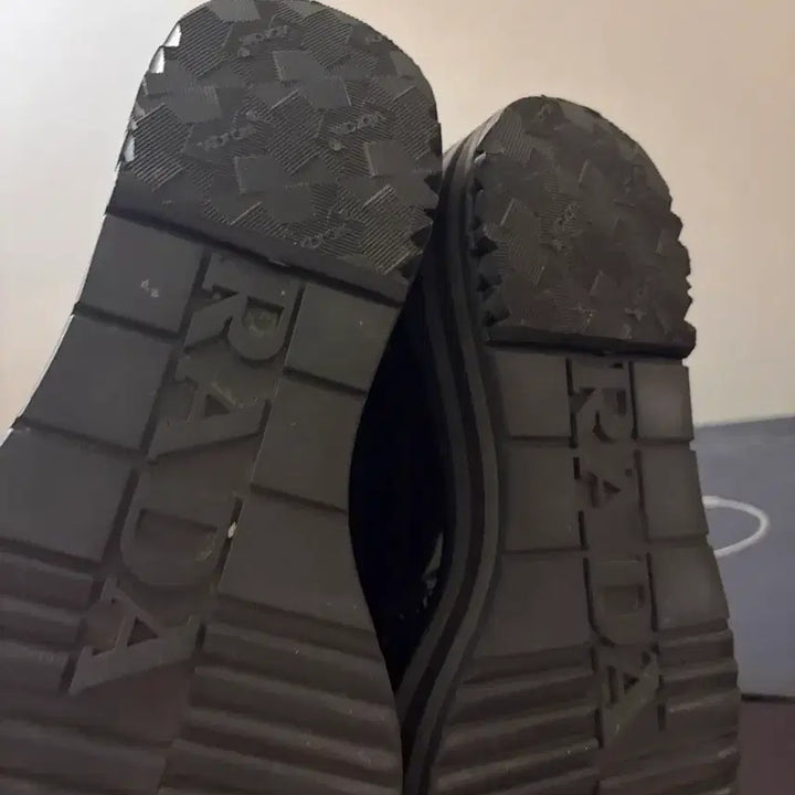 [BUNJANG] Prada Clipper Shoes / 프라다 클리퍼 8사이즈
