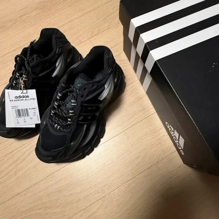 [BUNJANG] Adidas Jellyfish Black Sneakers / 아디다스 젤리피쉬 블랙 245 사이즈