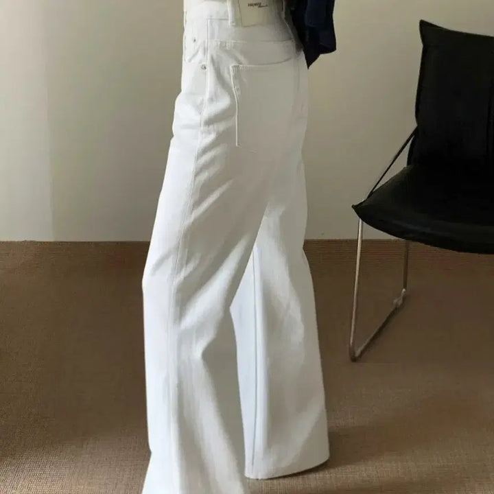 [BUNJANG] White Semi Bootcut Denim Jeans / 화이트 쎄미 부츠컷 데님