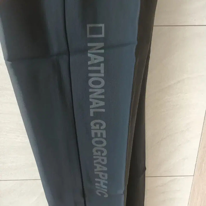 [BUNJANG] National Geographic Training Pants L Black / 내셔널지오그래픽 춘추용 트레이닝  L 블랙 새상품