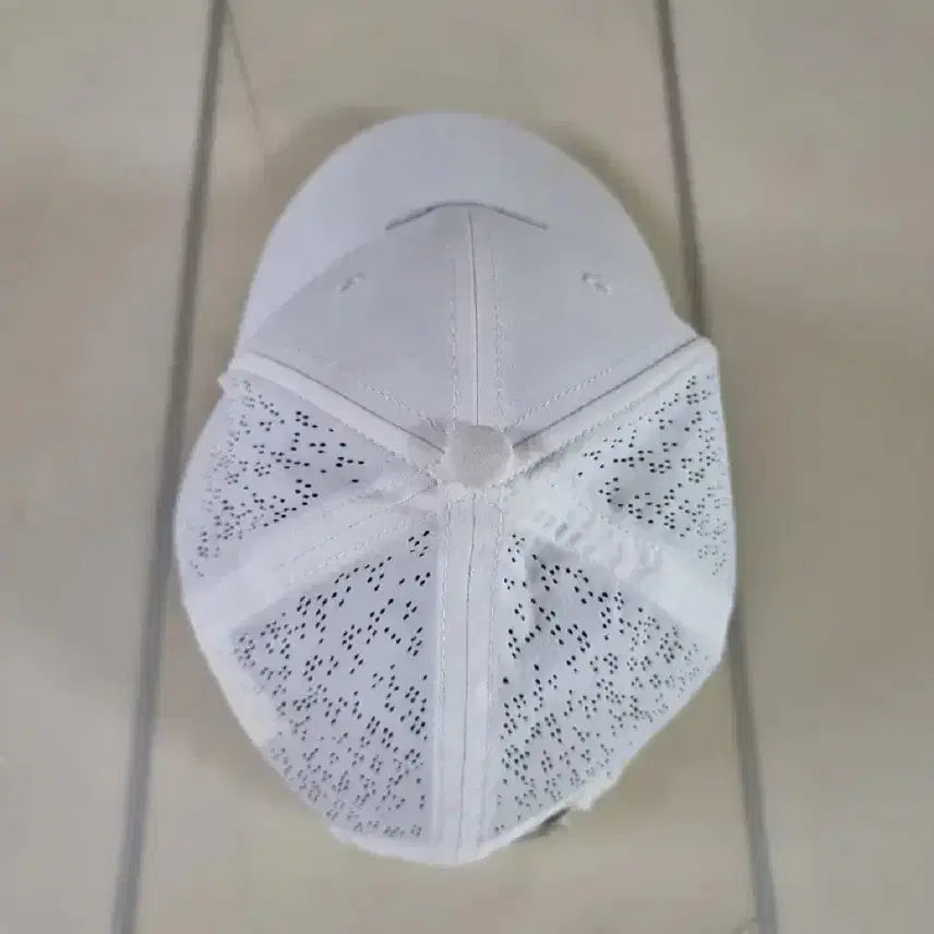 [SOLD OUT] (56~57)언더아머 골프 모자 볼캡