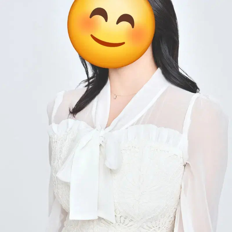 [BUNJANG] YourOnly Snow White See-Through Lace Dress / 시스루 레이스 원피스 유어온리 스노우화이트