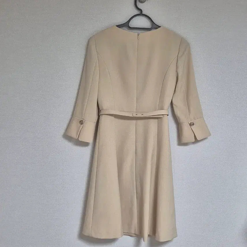 [BUNJANG] Kenneth Lady Ivory Dress / 케네스레이디 원피스 55