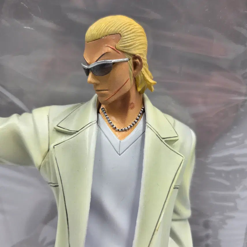 [BUNJANG] Crows Azuma Ryo Ganking Limited Edition Figure / 크로우즈 피규어 크로우즈X워스트 QP GANKING 한정판 아즈마 료