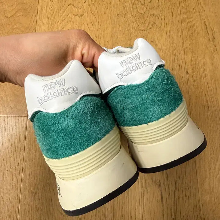 [BUNJANG] New Balance x Aime Leon Dore 1300 Botanical Green Sneakers / 뉴발란스 x 에메 레온 도르 1300 보타니컬 그린