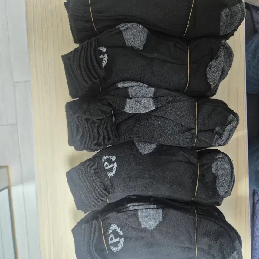 [SOLD OUT] P로고 [새상품] 남성 기능성 양말 100켤레 몽땅 드립니다 (가성비 끝
