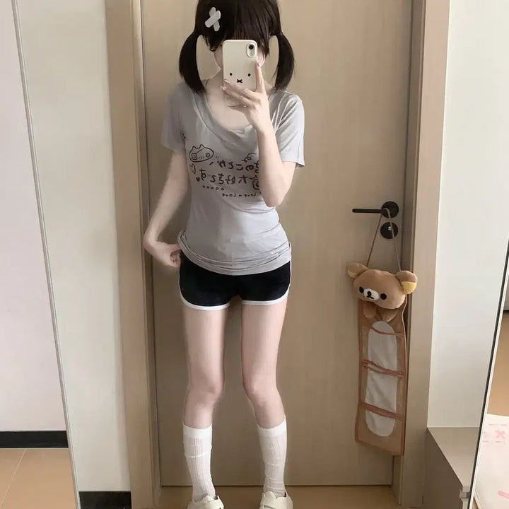 [BUNJANG] Gothic Lolita V-Neck Short Sleeve T-shirt / 고스로리 일녀 브이넥 반팔 티셔츠
