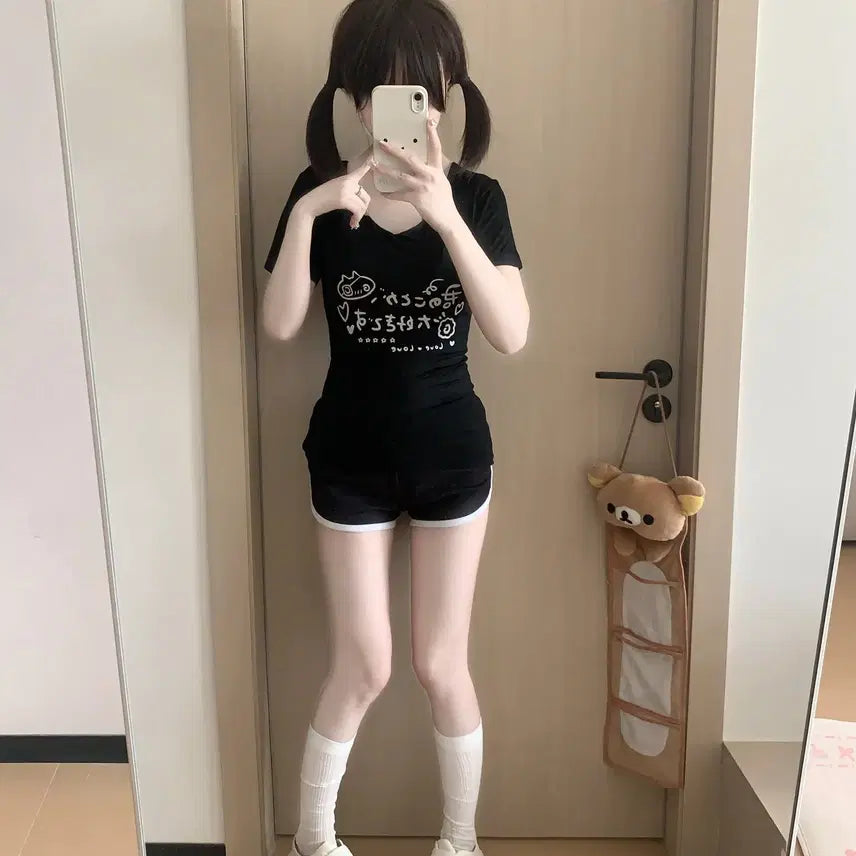 [BUNJANG] Gothic Lolita V-Neck Short Sleeve T-shirt / 고스로리 일녀 브이넥 반팔 티셔츠