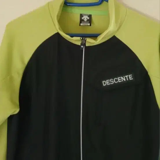 [BUNJANG] Descente Jersey Training Jacket L / 데상트 저지트레이닝 자켓 L(95-100)