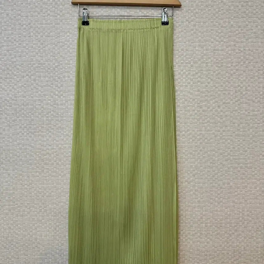 [BUNJANG] Pleats Please 4-Month Monthly Straight Skirt / 플리츠플리즈 4월 먼슬리 스트레이트 스커트