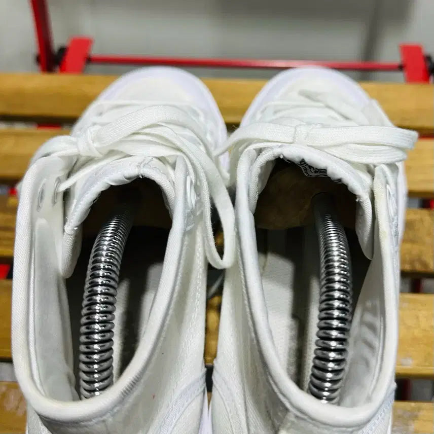 [BUNJANG] Adidas Nizza Track White Sneakers / 230) 아디다스 운동화 여성 여자 신발 니짜 트렉 화이트