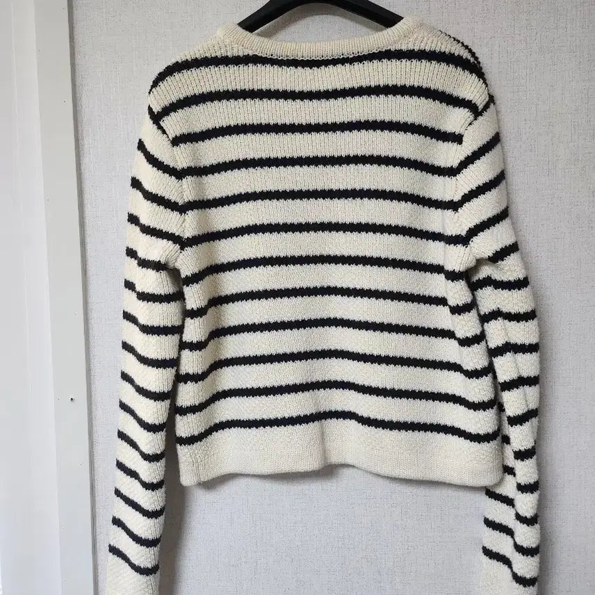 [BUNJANG] 8 Seconds Striped Gold Button Cardigan / 8세컨즈 스트라이프 금장 버튼 가디건