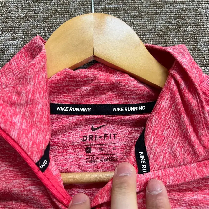 [SOLD OUT] 여성) 나이키 드라이핏 런닝 하프집업 핑크 XL