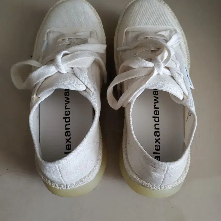[BUNJANG] Alexander Wang A1 Low Sneakers / 알렉산더왕A1 로우 39사이즈 판매합니다.