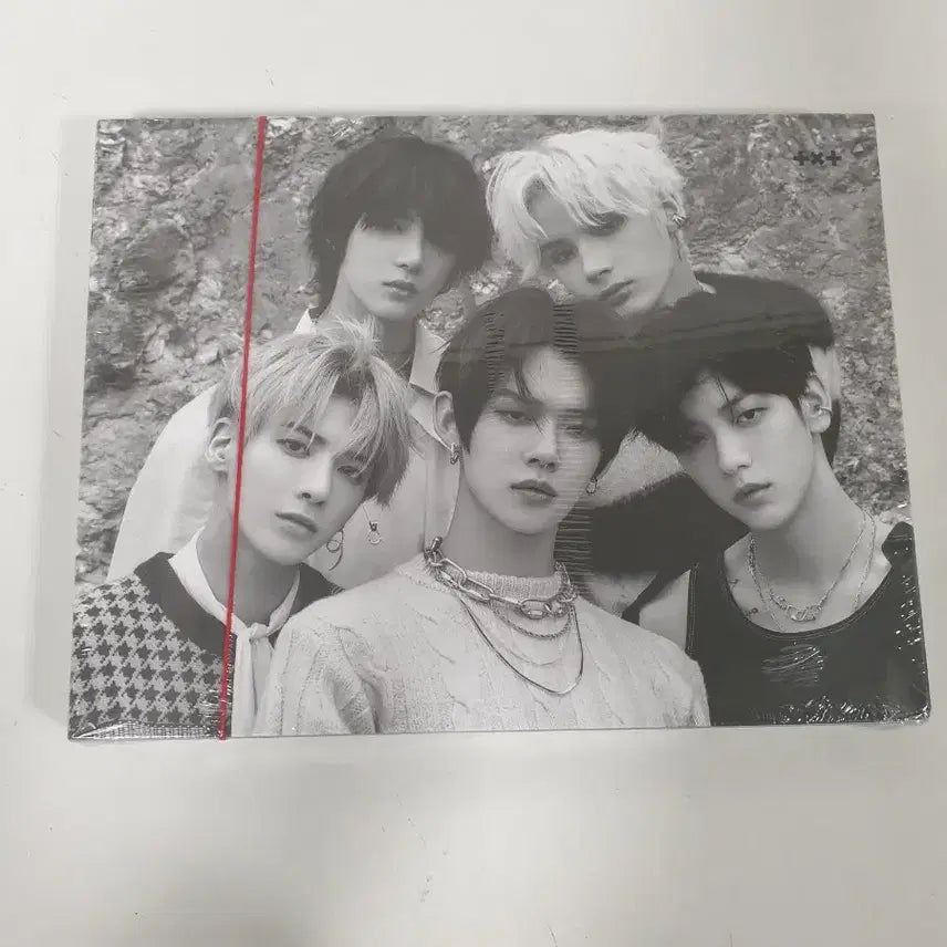 [BUNJANG] TXT H:OUR 3rd Photobook / 투모로우바이투게더 H:OUR 3rd 포토북