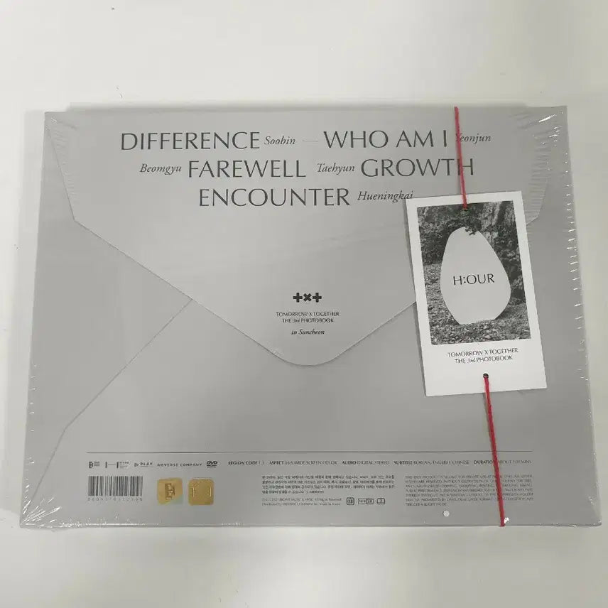 [BUNJANG] TXT H:OUR 3rd Photobook / 투모로우바이투게더 H:OUR 3rd 포토북