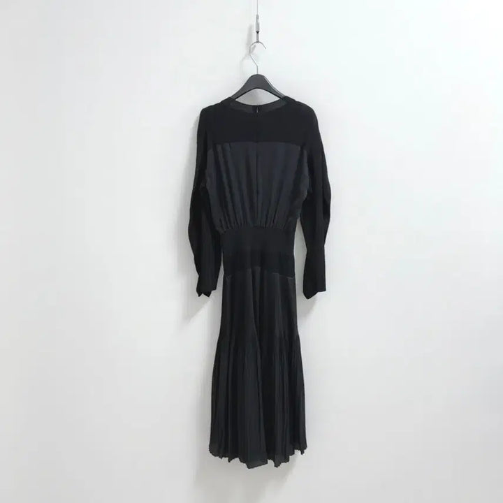 [BUNJANG] System Knit Block Dress / 시스템 니트 블록 원피스