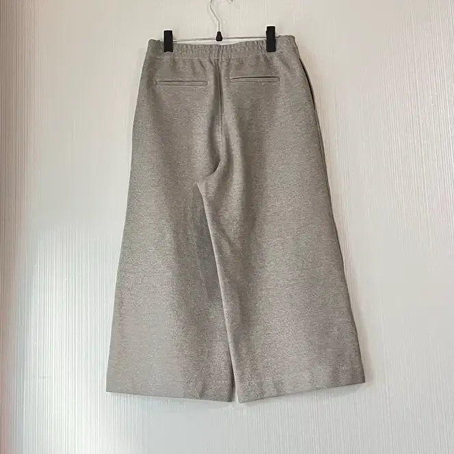[BUNJANG] Uniqlo Wide Leg Pants / 유니클로 8부 와이드팬츠