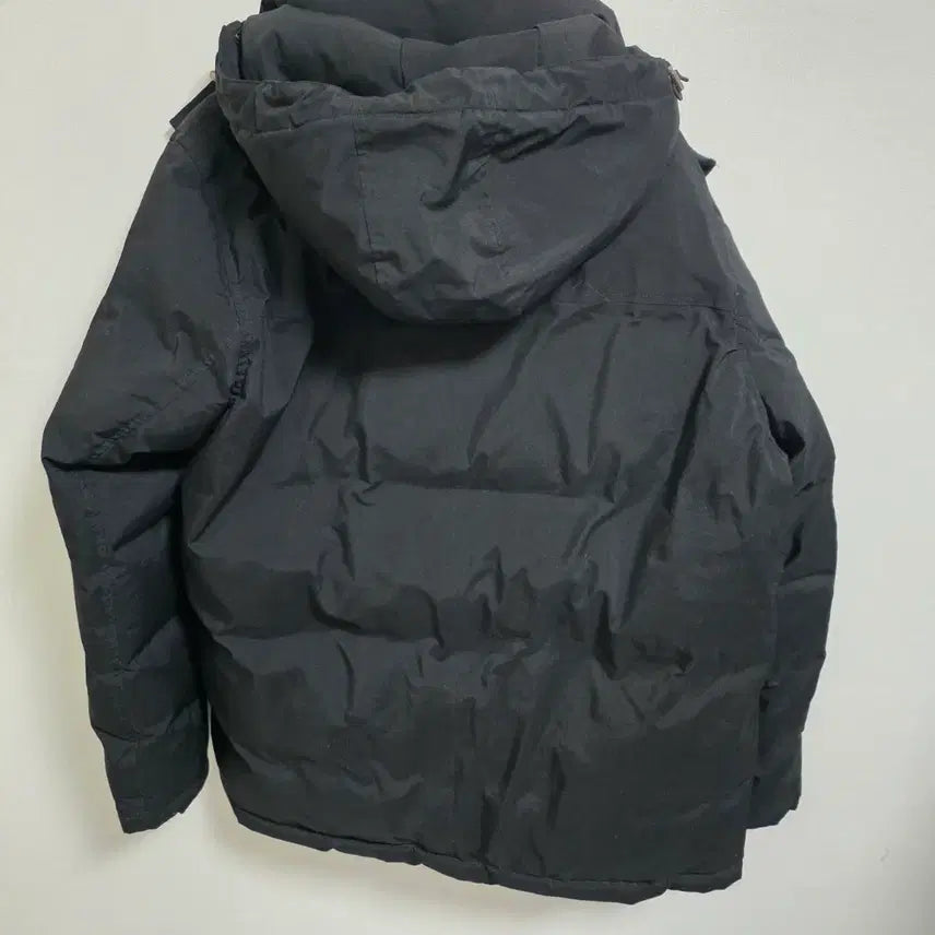 [BUNJANG] FCMM Basic Short Padded Jacket Black / [급처/L] FCMM 로고 베이직 숏패딩 블랙