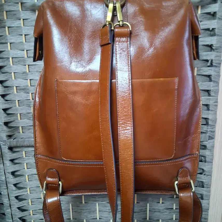 [BUNJANG] LITCHI Leather Backpack / LITCHI레더브라운통가죽백팩가방