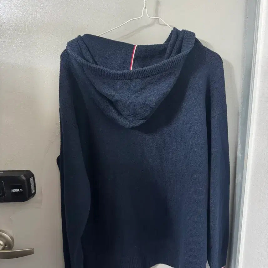 [BUNJANG] Tommy Hilfiger 105 Knit Hoodie / 타미 힐피거 105 니트 후드