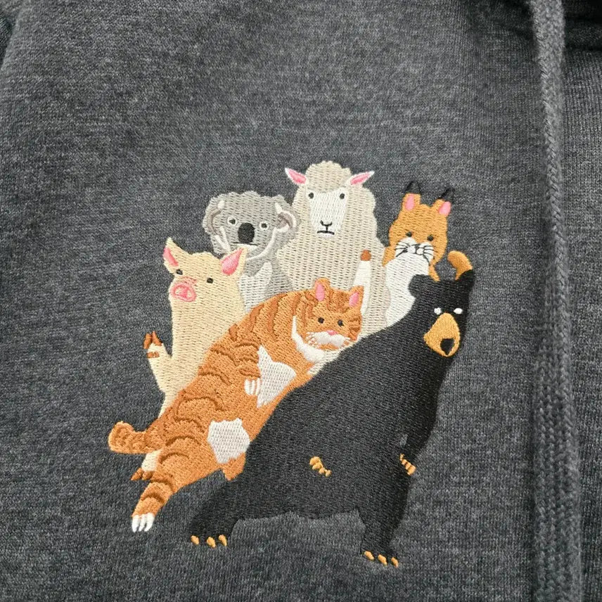 [BUNJANG] Graniph Animal Embroidered Hoodie Zip-up / graniph 애니멀 자수 후드집업 [D20292]